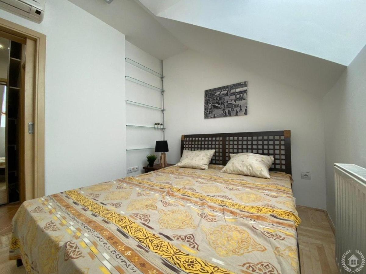 Downtown Gozsdu Vibe Apartments บูดาเปสต์ ภายนอก รูปภาพ